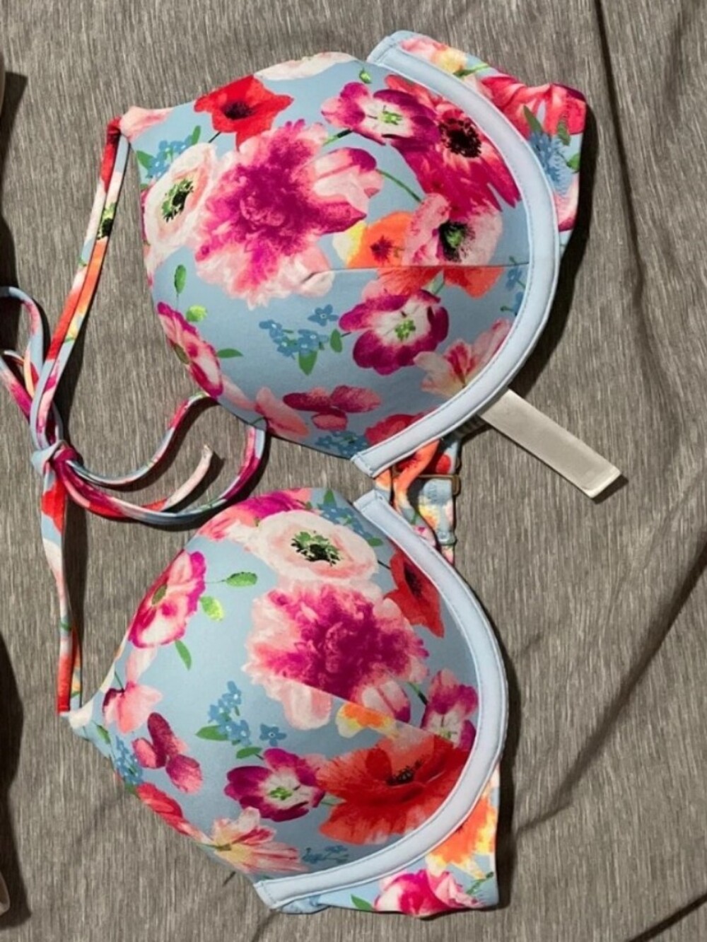 Victoria's Secret 34C Light Beige Vikini Top & Blue Floral Halter Push-Up